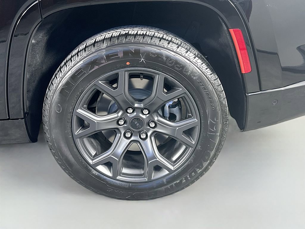 New 2026 Jeep Grand Wagoneer Limited AWD/4WD image 17