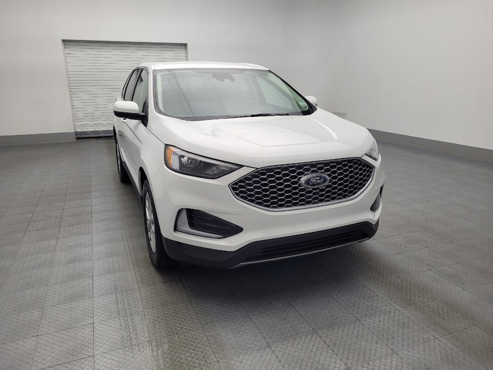 Used 2024 Ford Edge SEL image 14