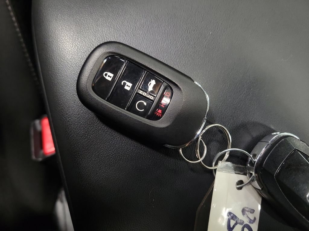 Used 2025 Honda Accord SE image 18