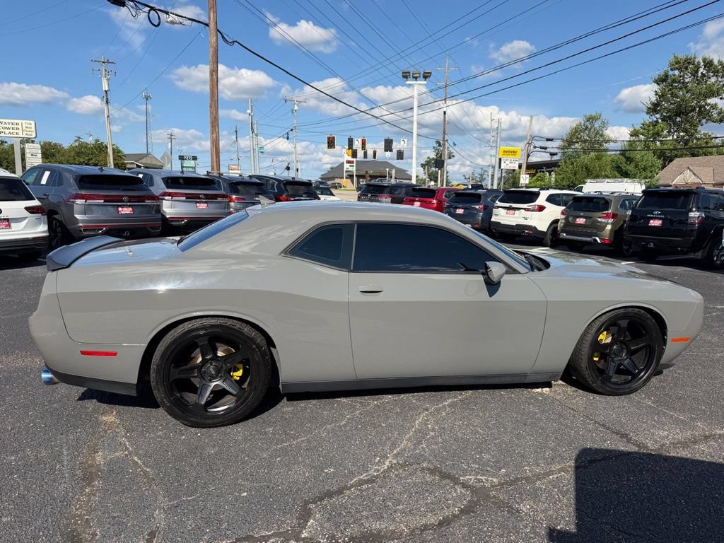 Used 2017 Dodge Challenger R/T Plus RWD image 4