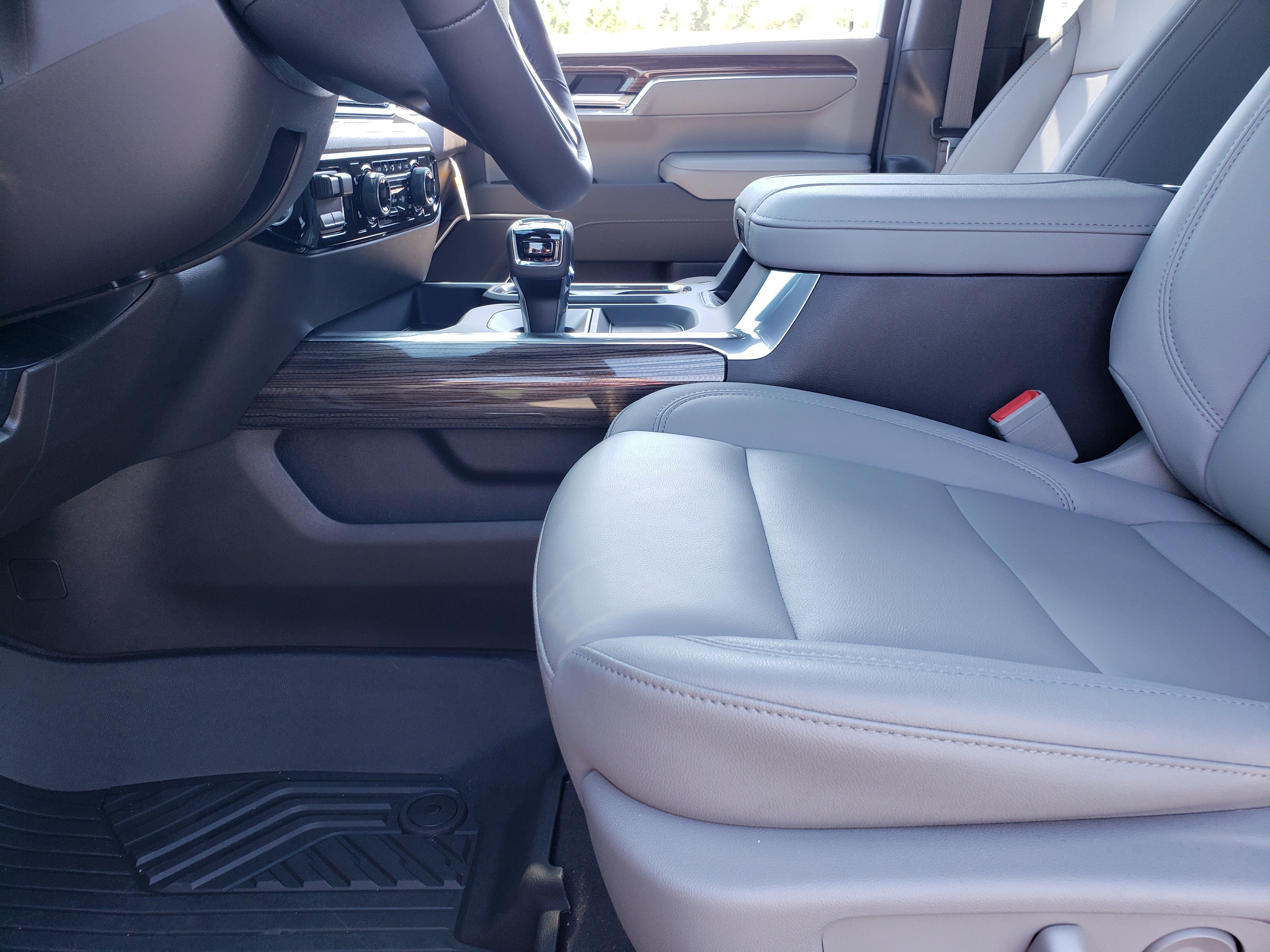 New 2026 Chevrolet Silverado 1500 LT AWD/4WD image 24