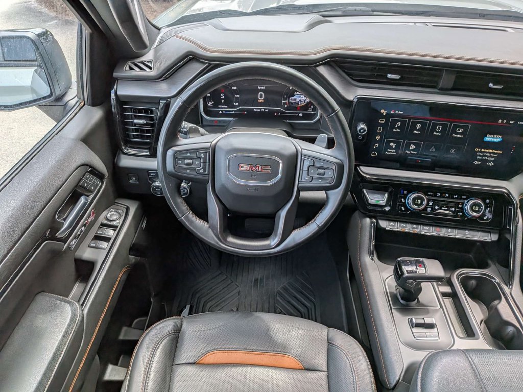 Used 2024 GMC Sierra 1500 AT4 w/ AT4 Premium Package AWD/4WD image 16