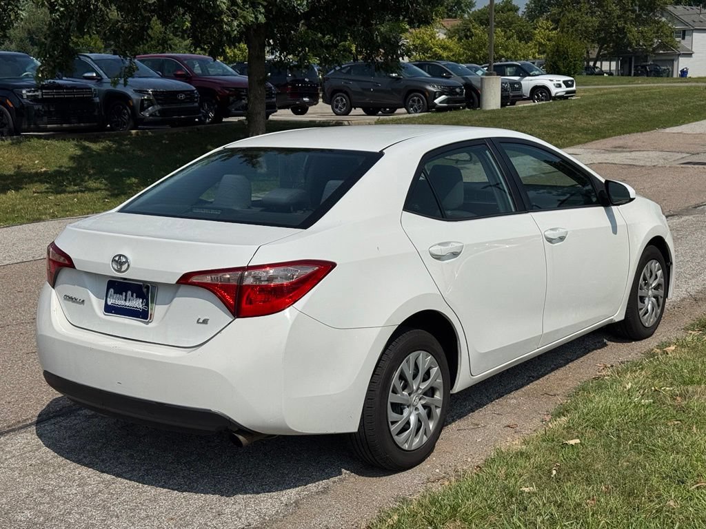 Used 2017 Toyota Corolla LE FWD image 5