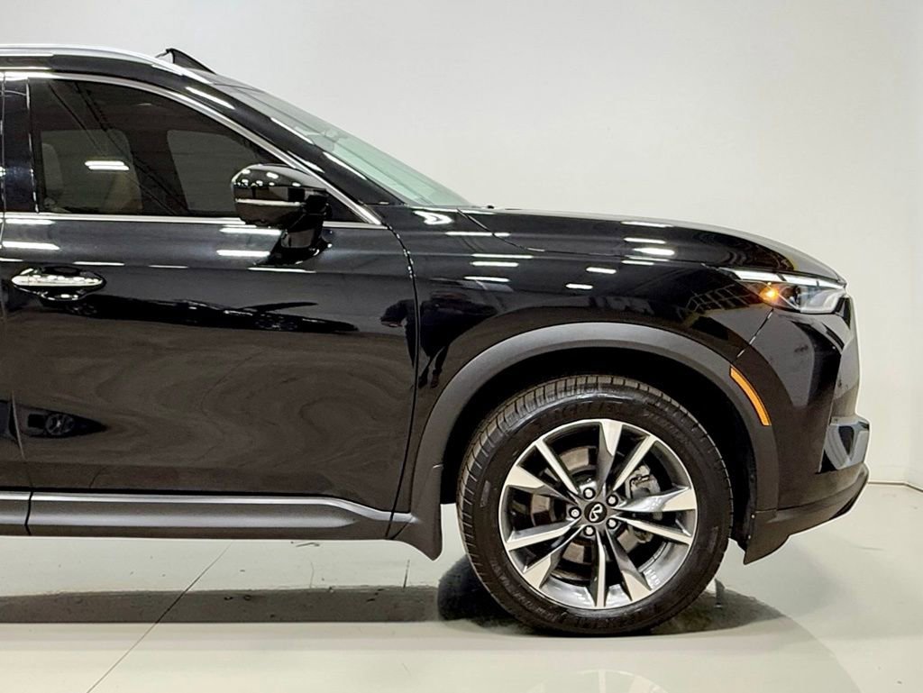 Used 2023 INFINITI QX60 Luxe w/ Performance Audio Package image 13