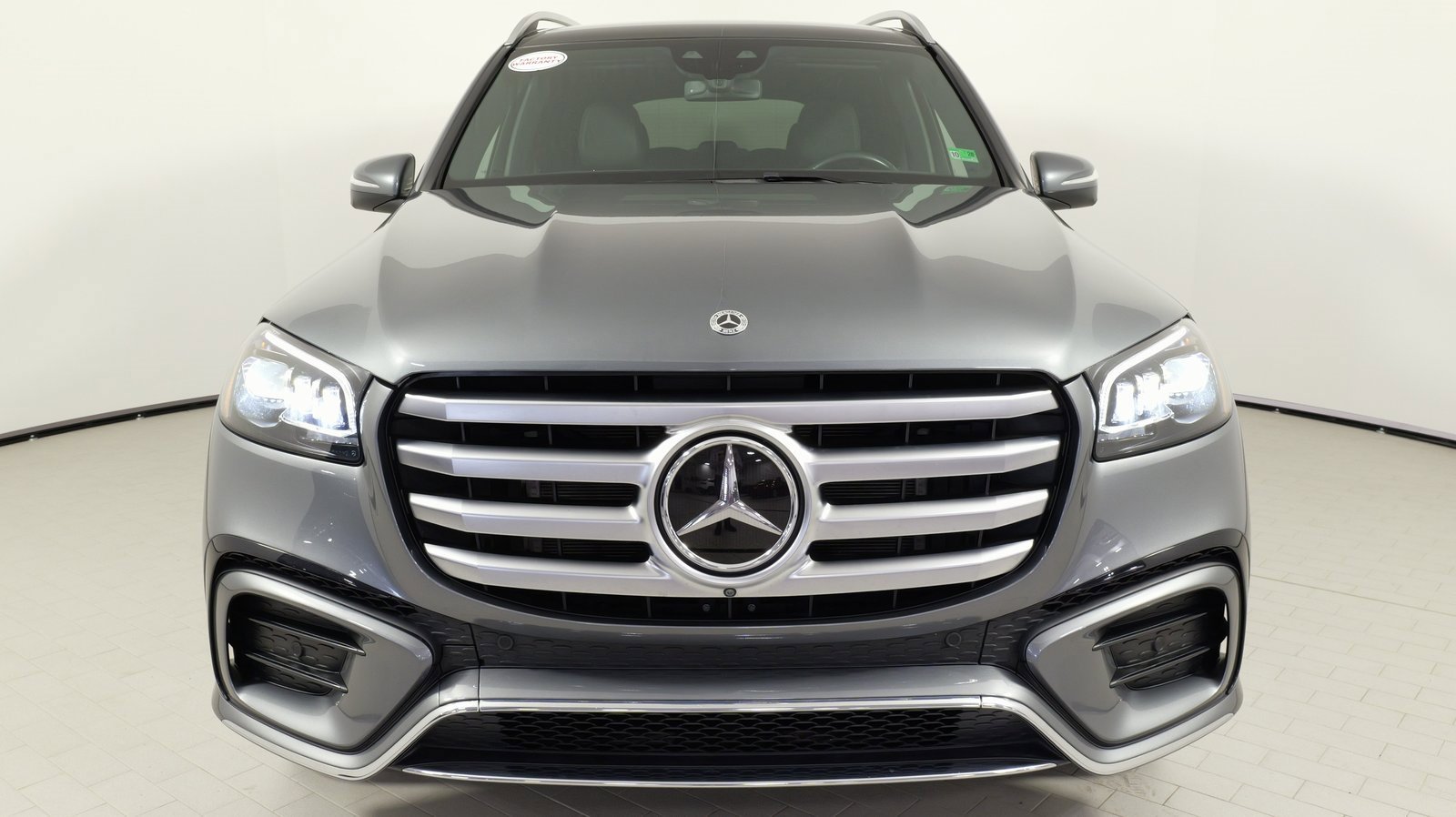 Used 2024 Mercedes-Benz GLS 450 4MATIC w/ AMG Line Exterior image 5