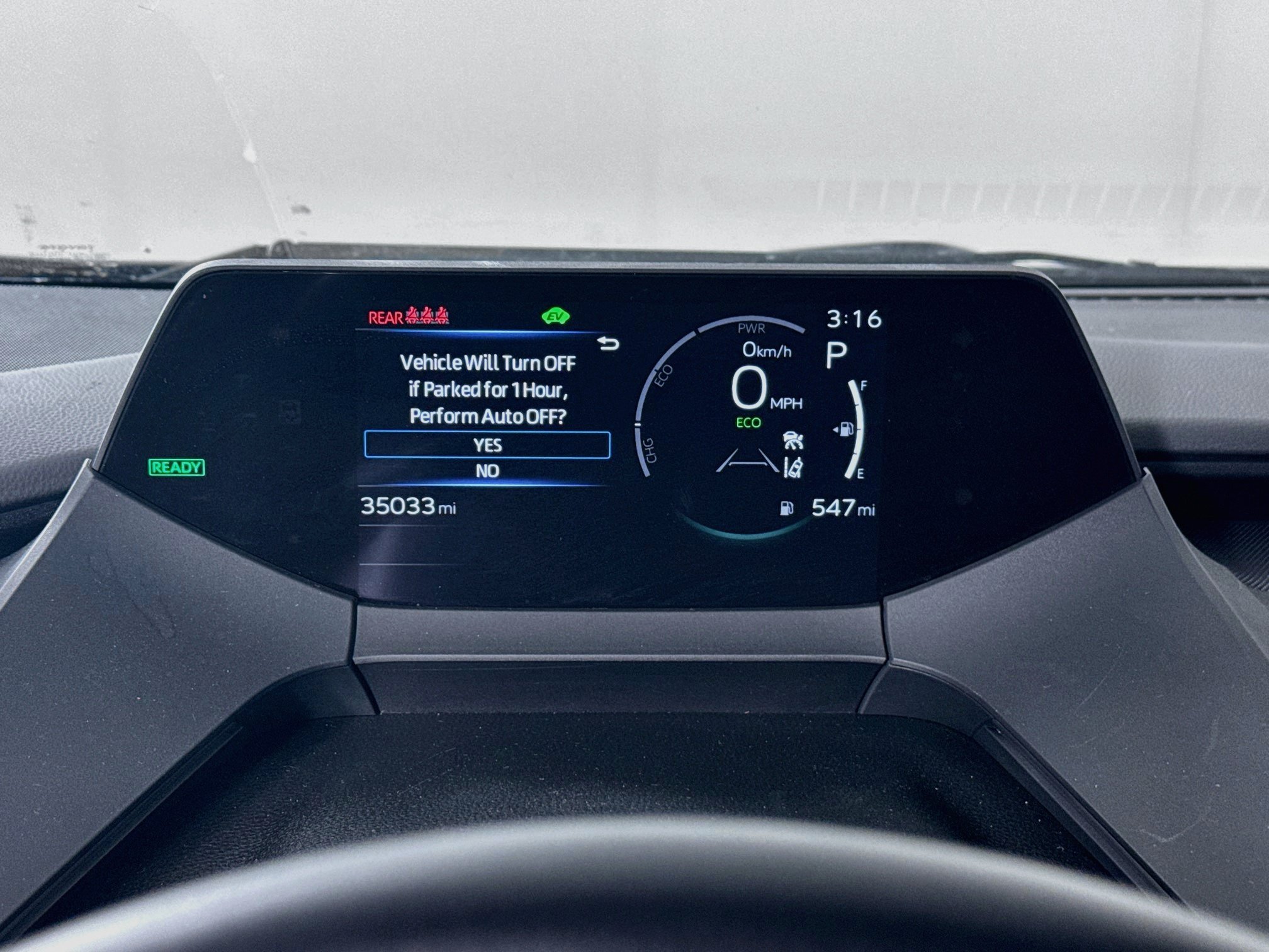 Certified 2025 Toyota Prius LE FWD image 14