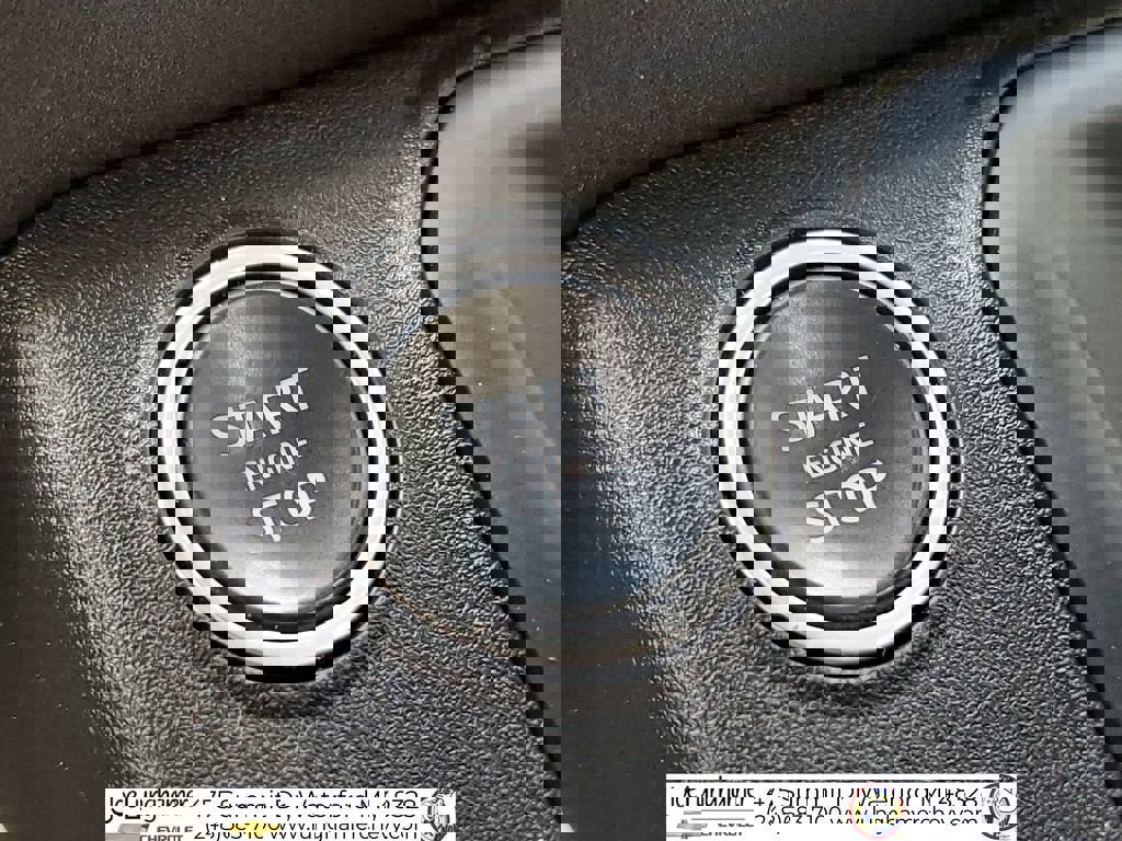 Used 2023 Land Rover Defender 110 SE image 17