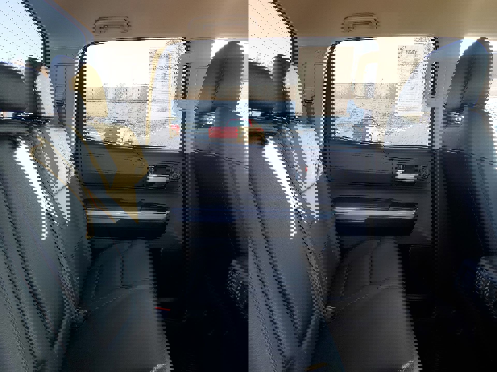 Used 2016 Toyota Tundra Limited image 32