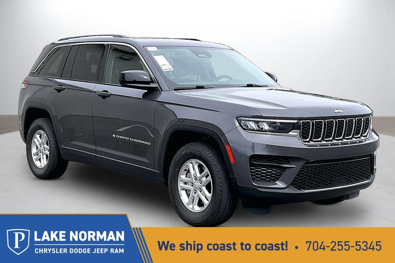 Used 2023 Jeep Grand Cherokee Laredo