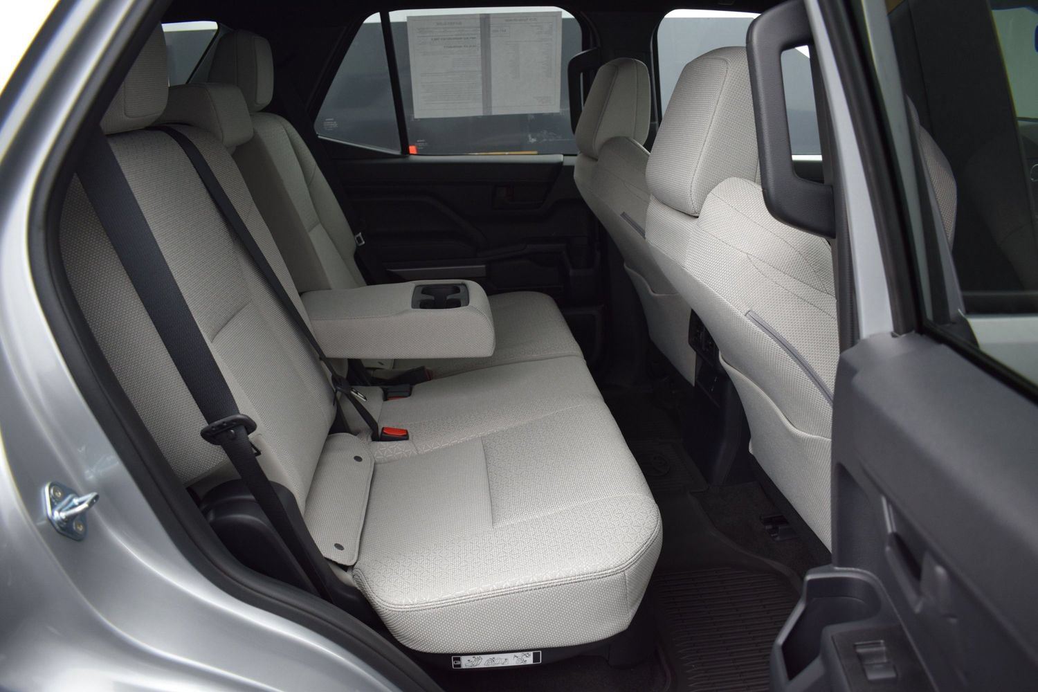 Used 2026 Toyota 4Runner SR5 AWD/4WD image 11