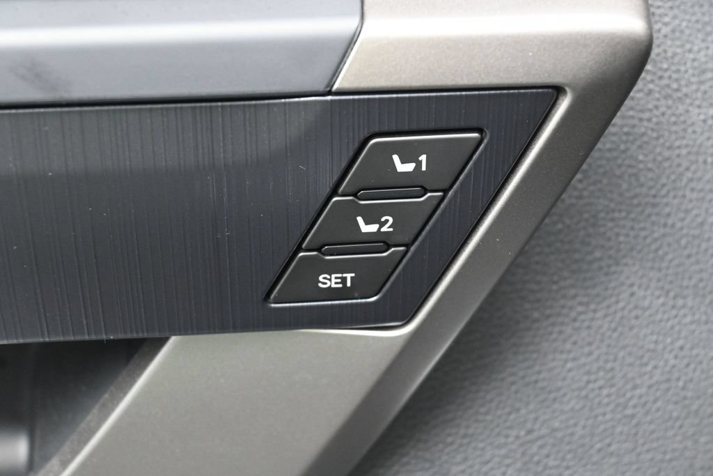 Certified 2026 Toyota Tundra Platinum AWD/4WD image 12