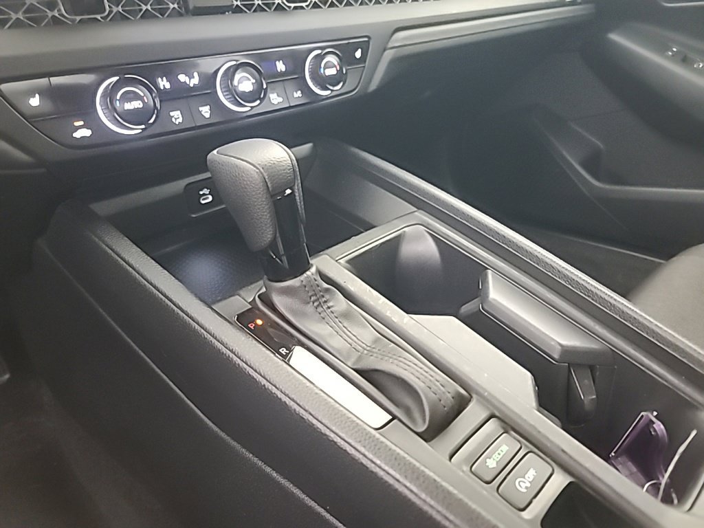 Used 2023 Honda Accord EX image 35