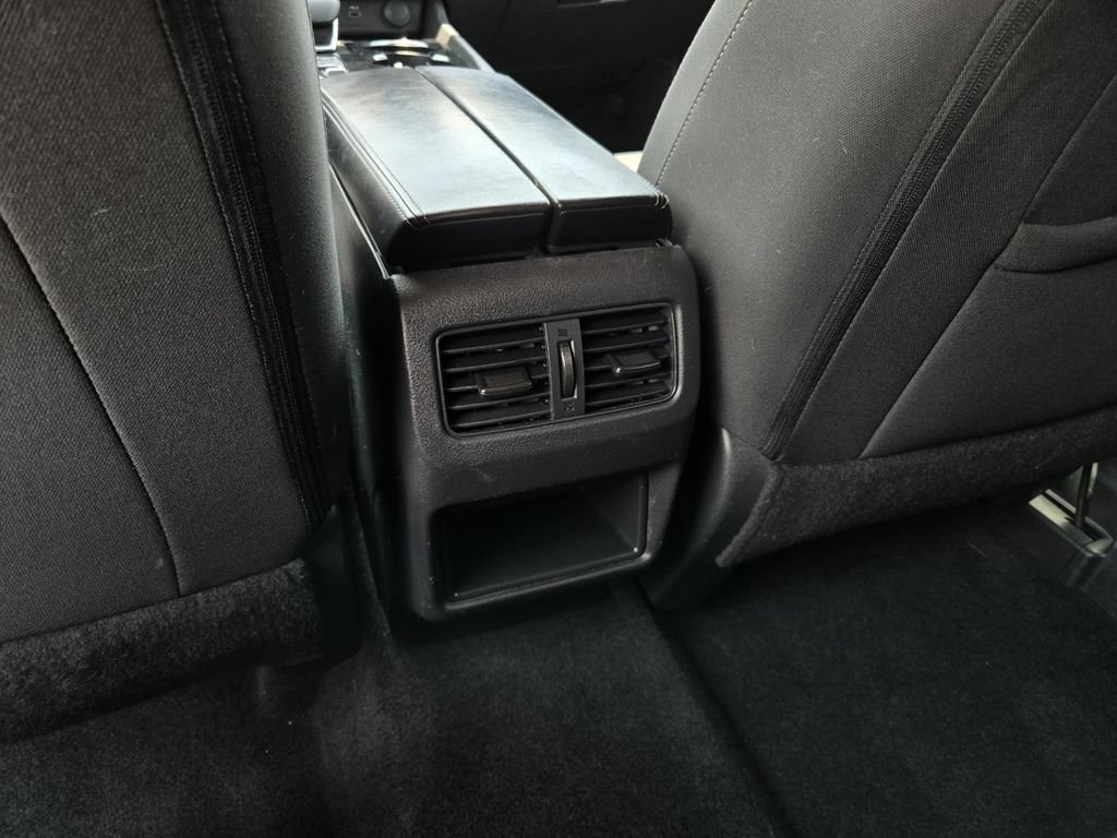 Used 2023 Nissan Rogue S FWD image 14