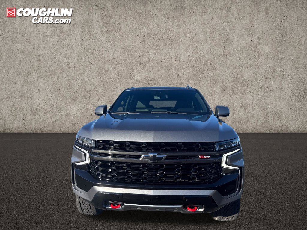 Used 2021 Chevrolet Suburban Z71 w/ Luxury Package AWD/4WD image 3