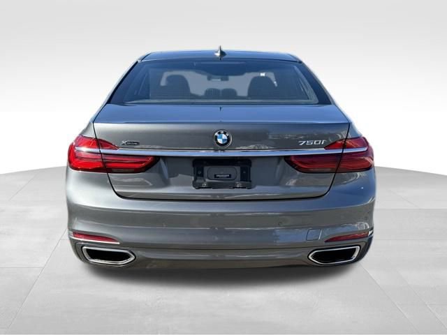 Used 2019 BMW 750i xDrive w/ Executive Package image 6