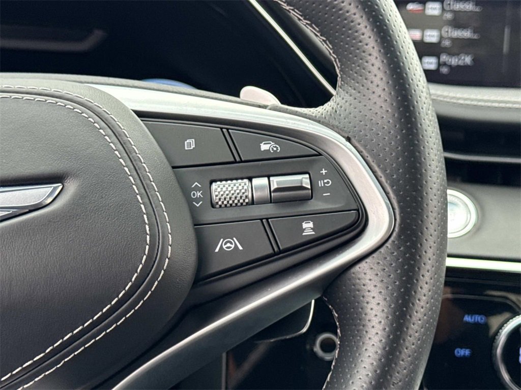 Used 2025 Genesis GV70 3.5T Sport w/ Sport Prestige Package image 10