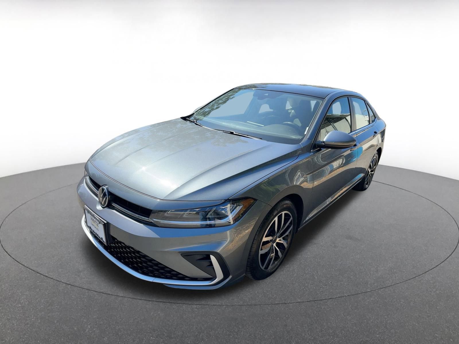 Used 2025 Volkswagen Jetta SE image 9