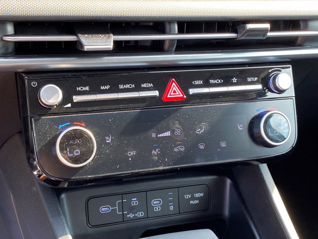 Used 2025 Hyundai Tucson SEL AWD/4WD image 17