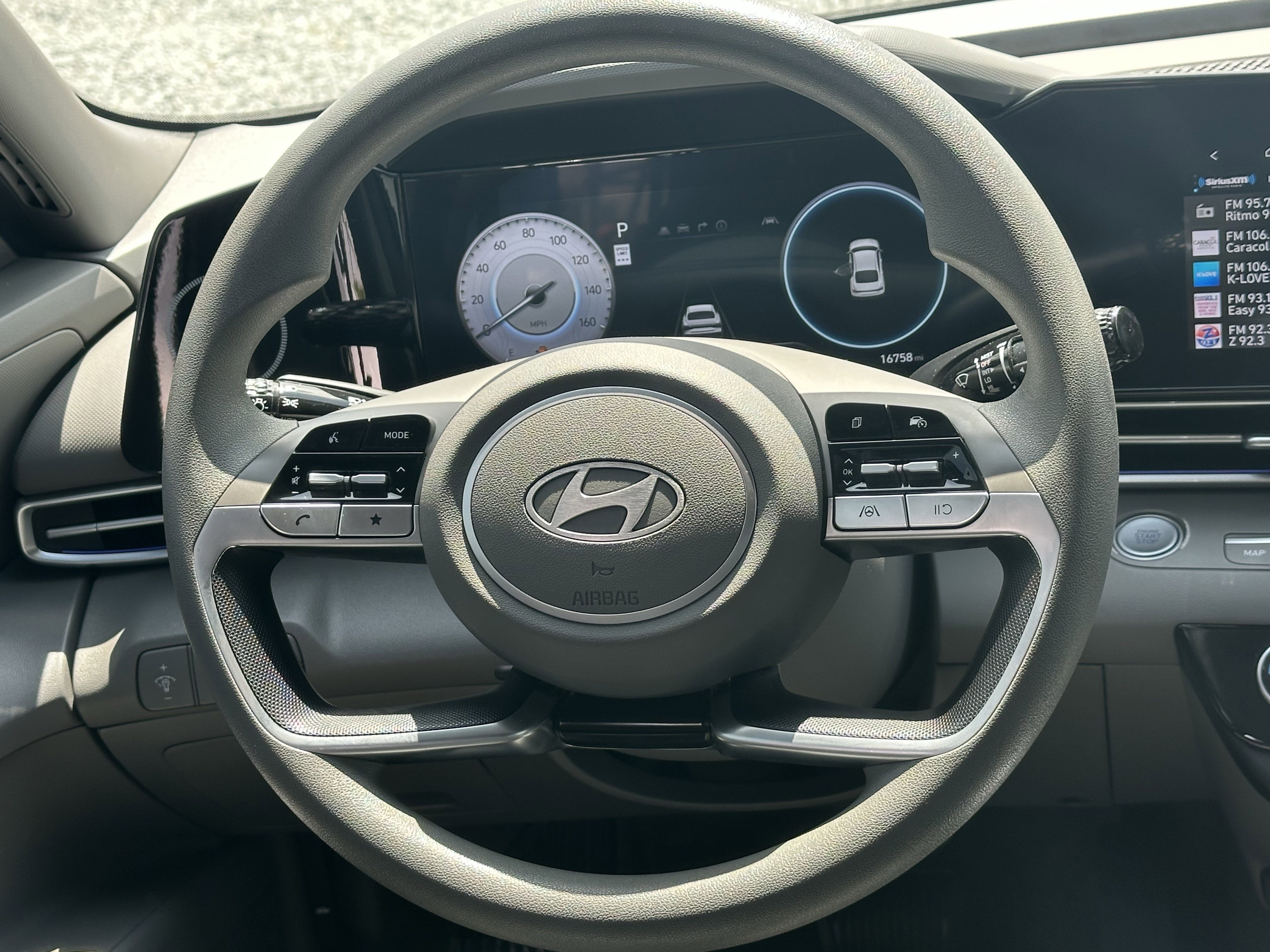 Used 2024 Hyundai Elantra SEL FWD image 24