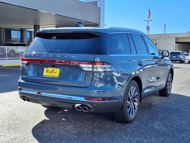 New 2026 Lincoln Aviator 2WD image 2
