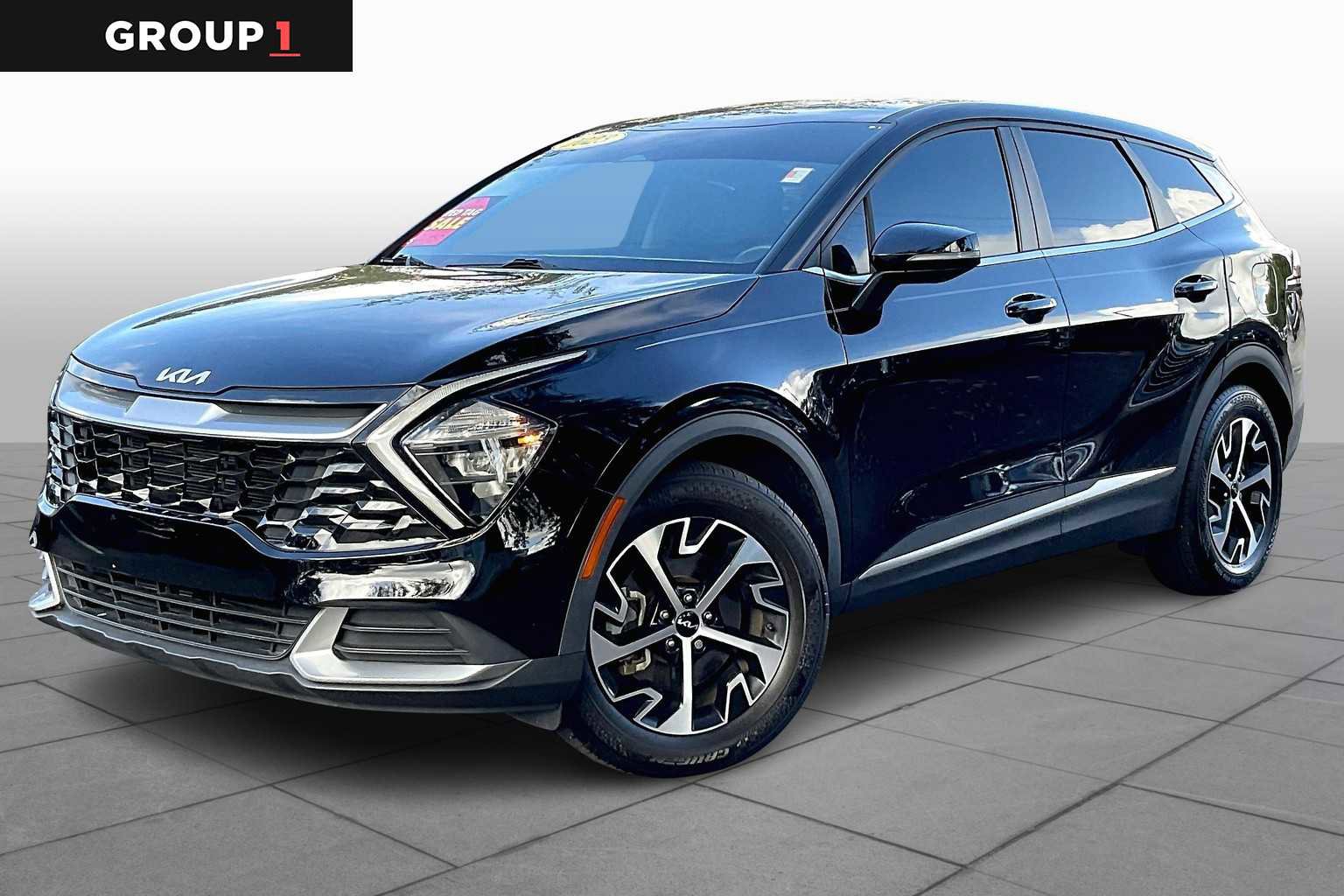 Used 2023 Kia Sportage EX image 1