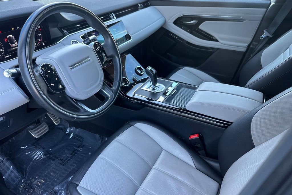 Used 2020 Land Rover Range Rover Evoque First Edition image 10