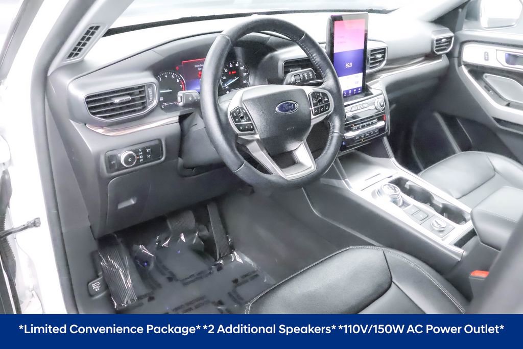 Used 2022 Ford Explorer Limited w/ Limited Technology Package image 5