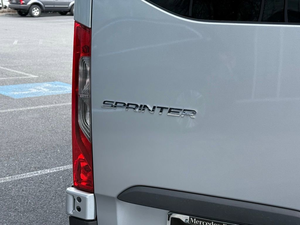 New 2024 Mercedes-Benz Sprinter 2500 image 6