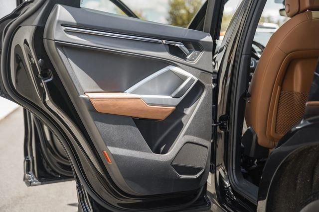 Used 2021 Audi Q3 2.0T Premium Plus w/ Premium Plus Package image 40