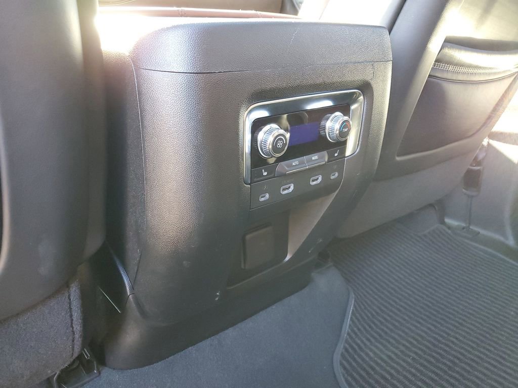 Certified 2024 GMC Yukon XL Denali Ultimate image 33