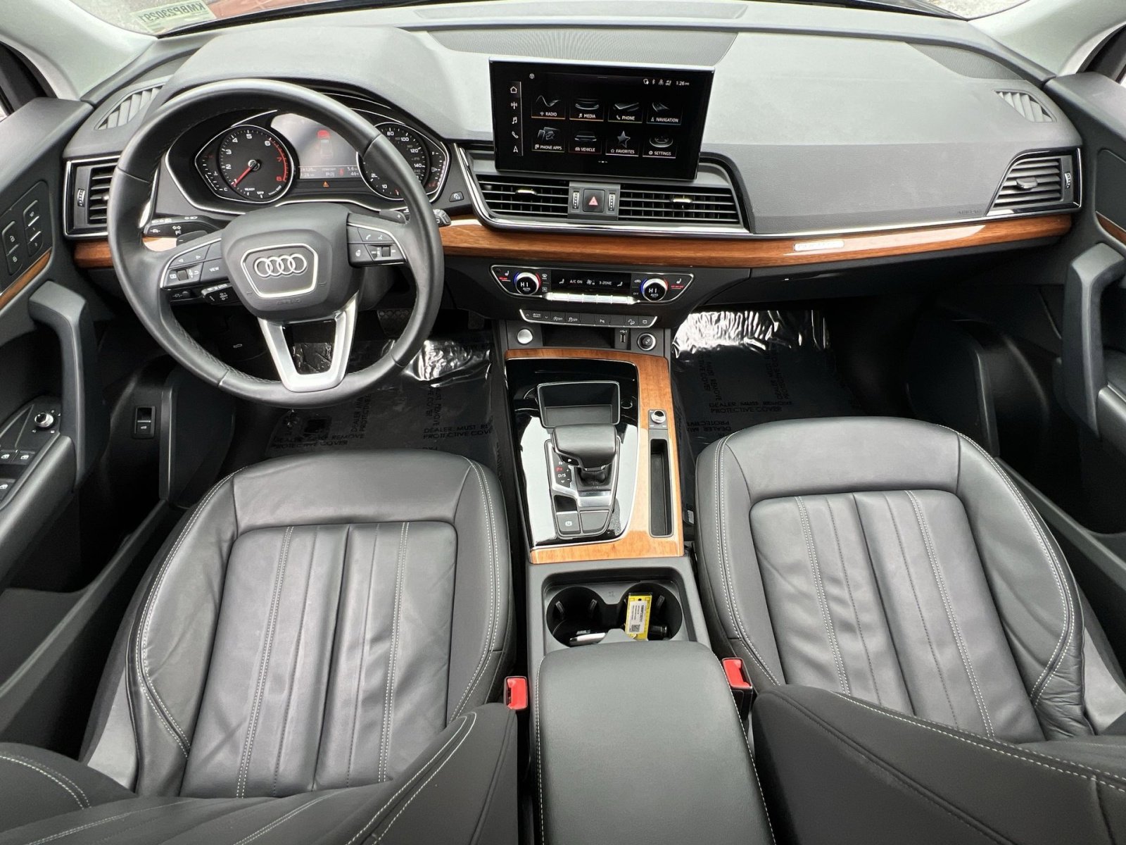 Used 2023 Audi Q5 2.0T Premium w/ Convenience Package image 21