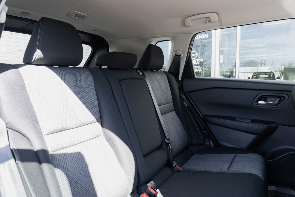 New 2026 Nissan Rogue SV w/ Cold Weather Package image 25