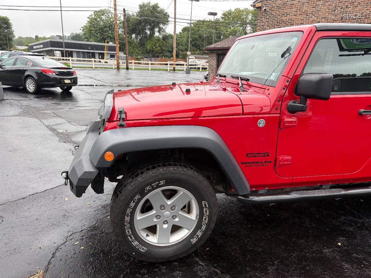 Used 2014 Jeep Wrangler Unlimited Sport w/ Quick Order Package 23S AWD/4WD image 9