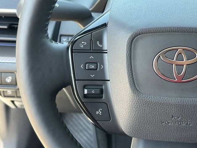 Used 2023 Toyota Prius XLE FWD image 13