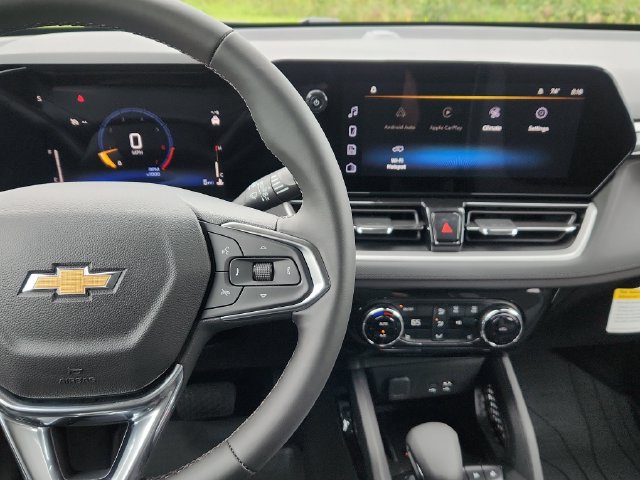 New 2026 Chevrolet TrailBlazer LT w/ Convenience Package FWD image 26