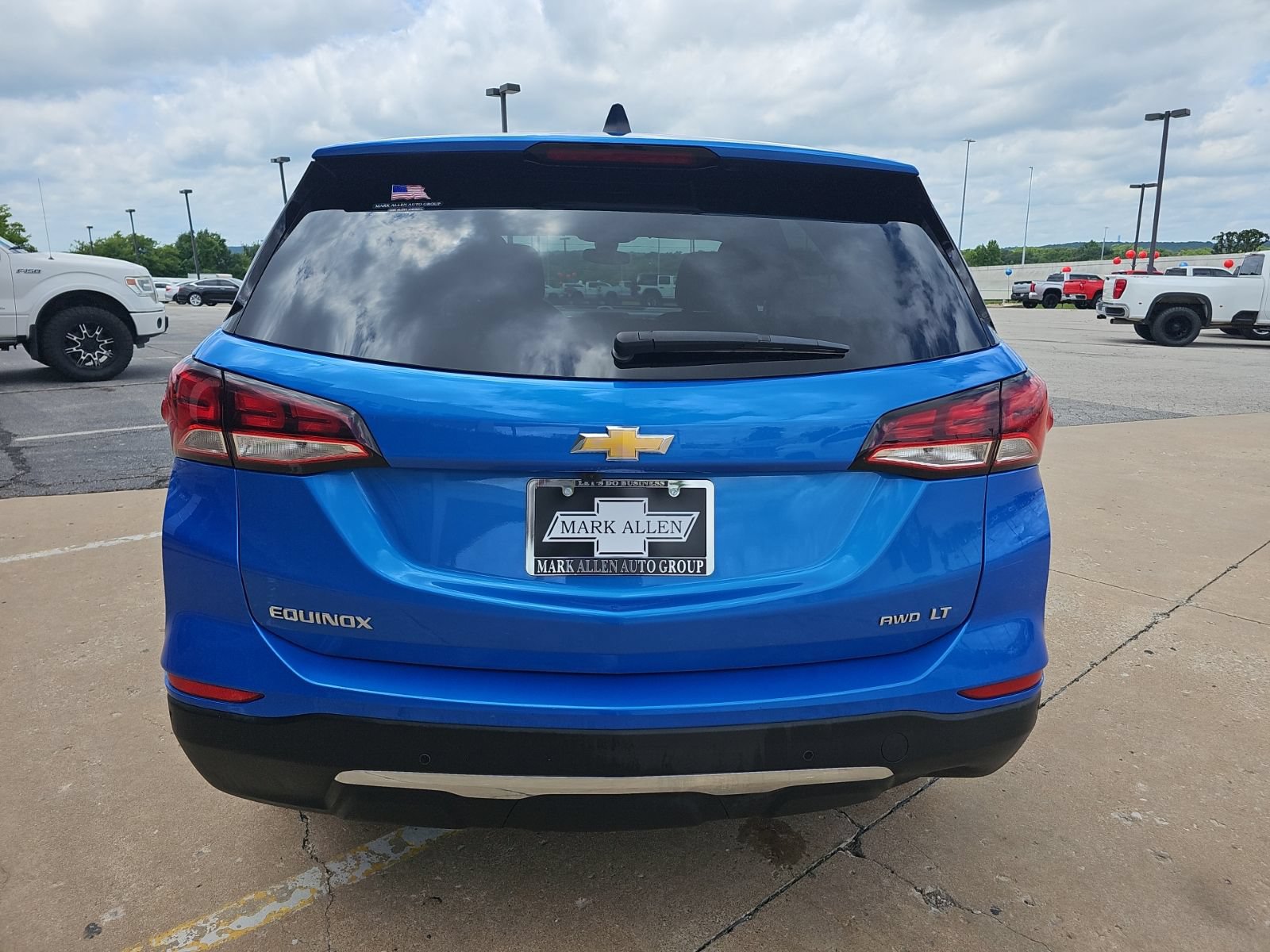 Used 2024 Chevrolet Equinox LT AWD/4WD image 5