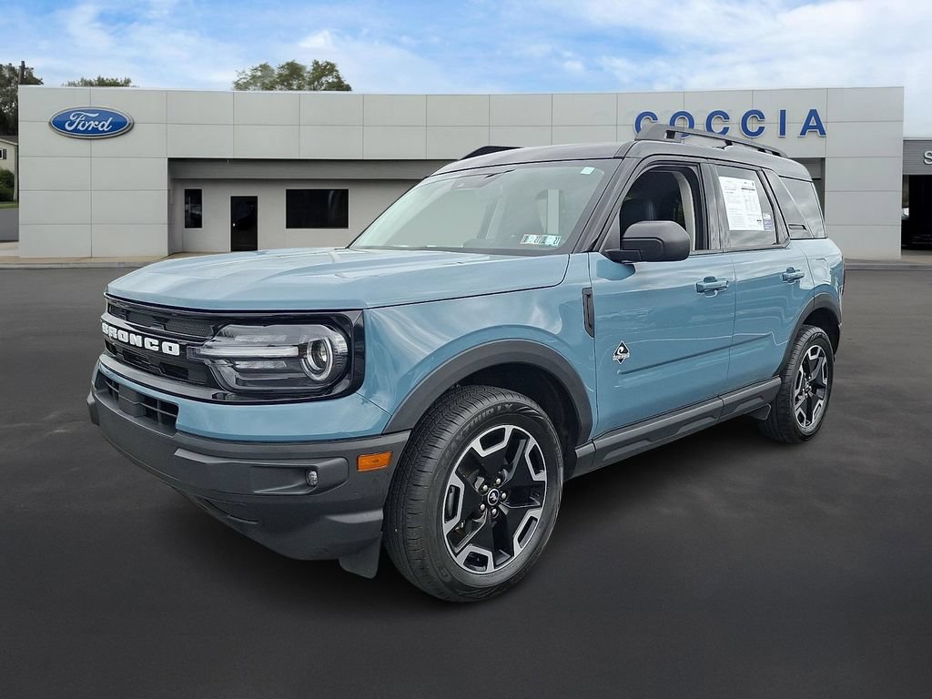 Certified 2023 Ford Bronco Sport Outer Banks w/ Tech Package AWD/4WD image 1
