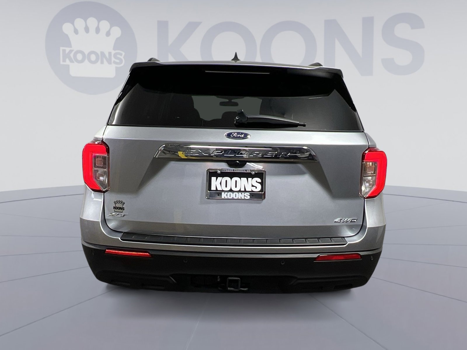 Used 2022 Ford Explorer XLT w/ Class IV Trailer Tow Package AWD/4WD image 10