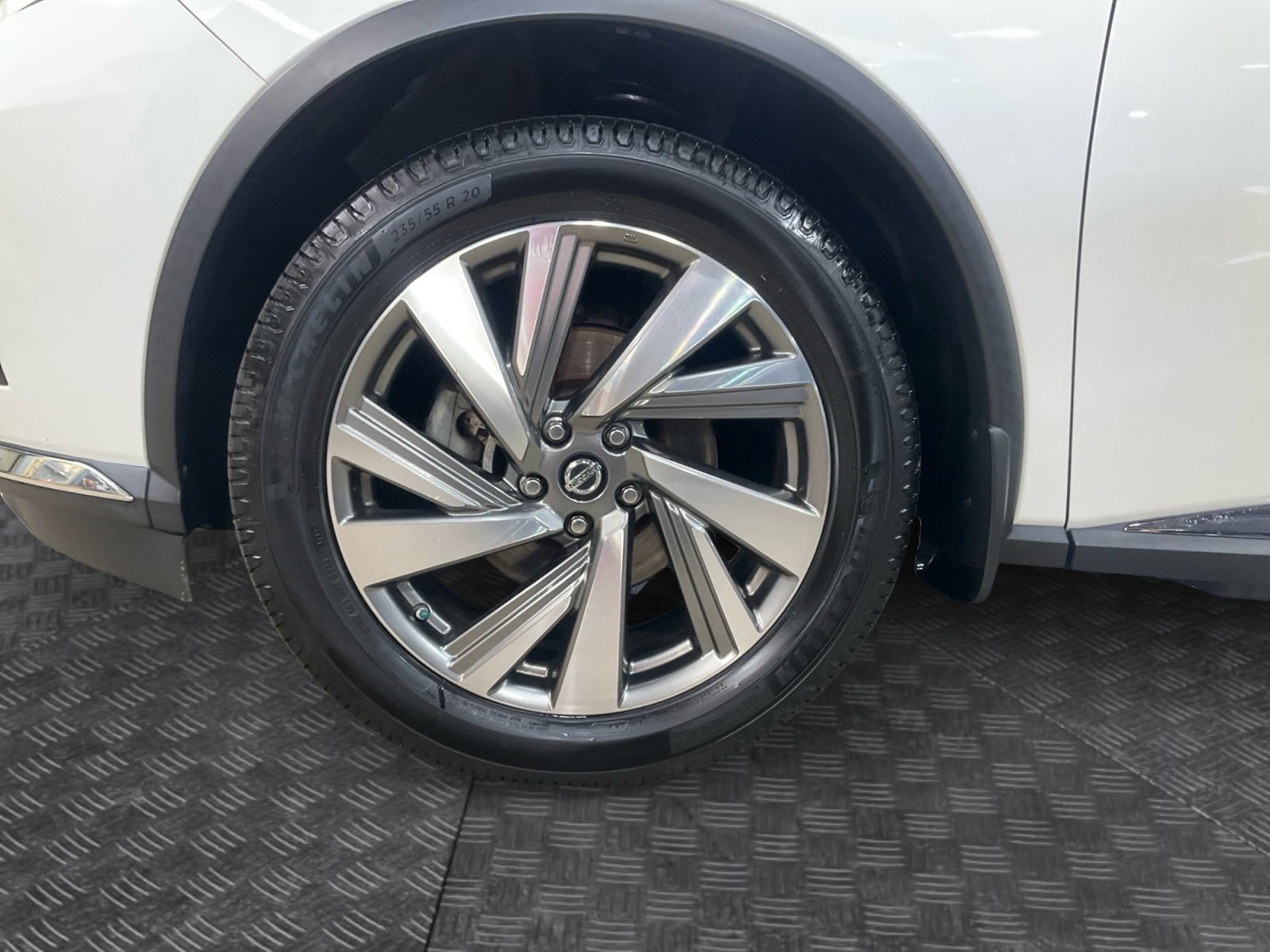 Used 2019 Nissan Murano SL w/ SL Technology Package AWD/4WD image 16