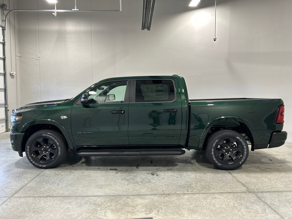 New 2026 RAM 1500 4x4 Crew Cab image 9