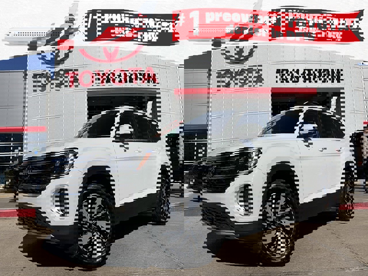 Used 2025 Volkswagen Atlas SE image 1