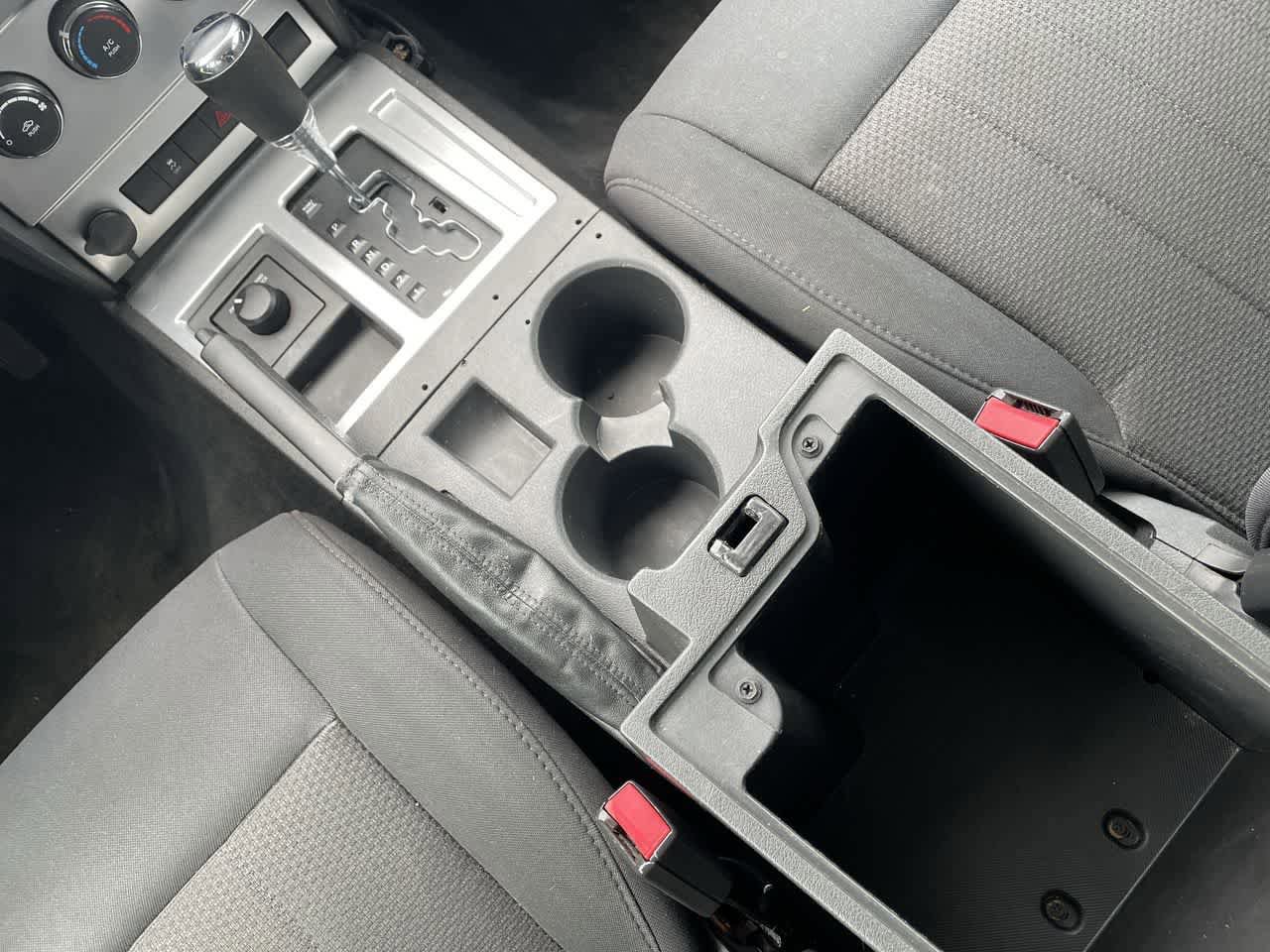 Used 2011 Dodge Nitro SXT image 21