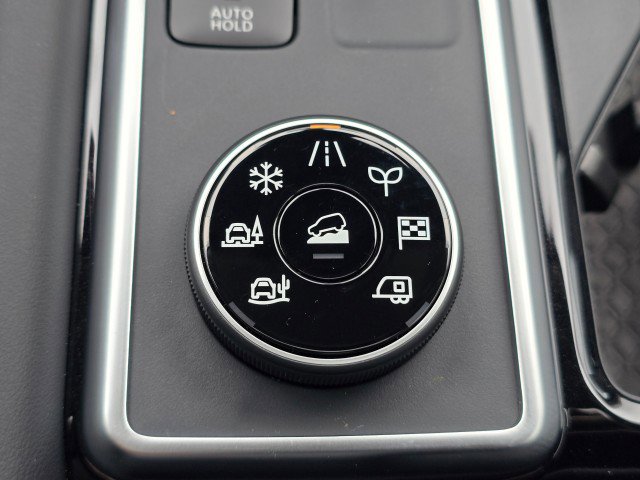 New 2026 Nissan Pathfinder SL image 40