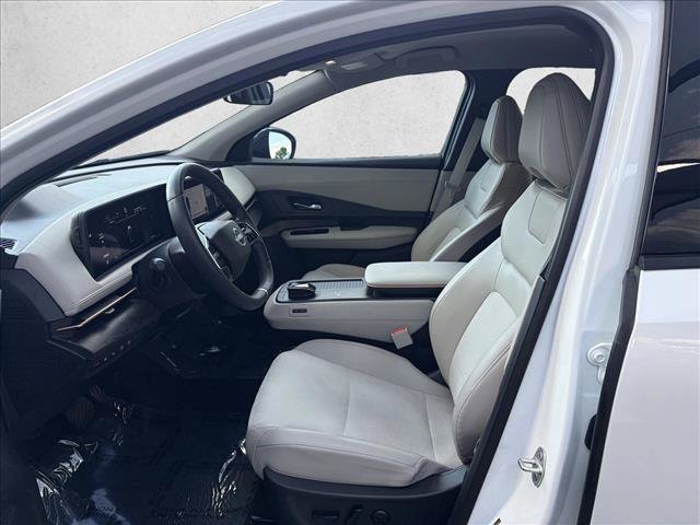 Used 2025 Nissan Ariya AWD image 11