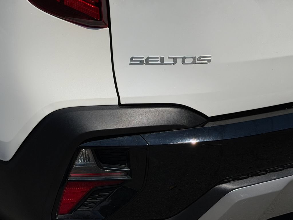 Certified 2024 Kia Seltos S AWD/4WD image 10