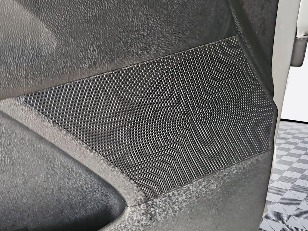 Used 2023 Kia Sorento EX image 12