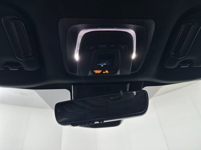 Used 2023 Subaru Solterra AWD image 24