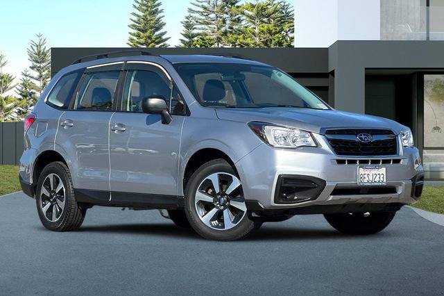 Used 2018 Subaru Forester 2.5i w/ Alloy Wheel Package AWD/4WD image 2