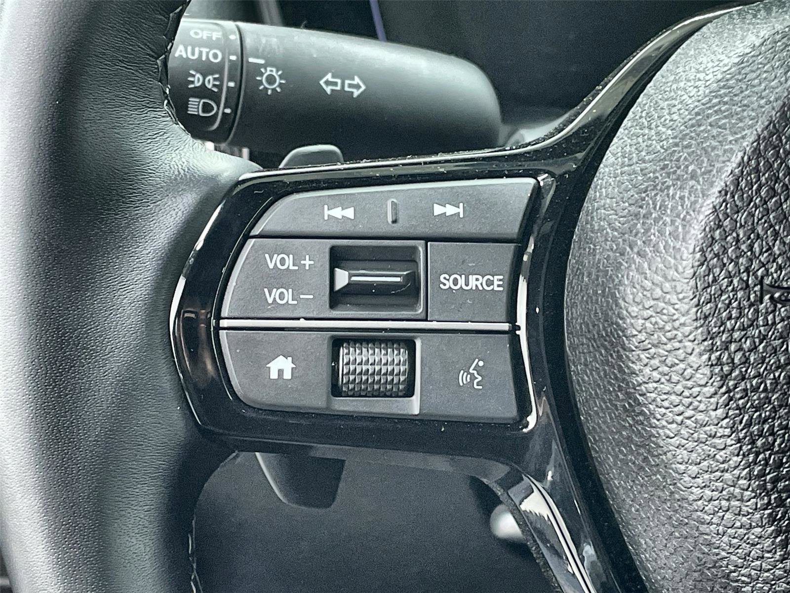 Certified 2025 Honda Civic Sport image 15