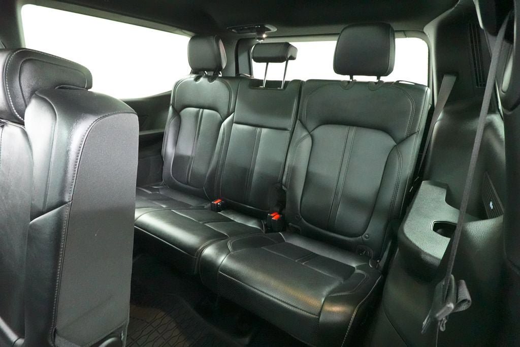 Used 2023 Jeep Wagoneer Series II AWD/4WD image 29